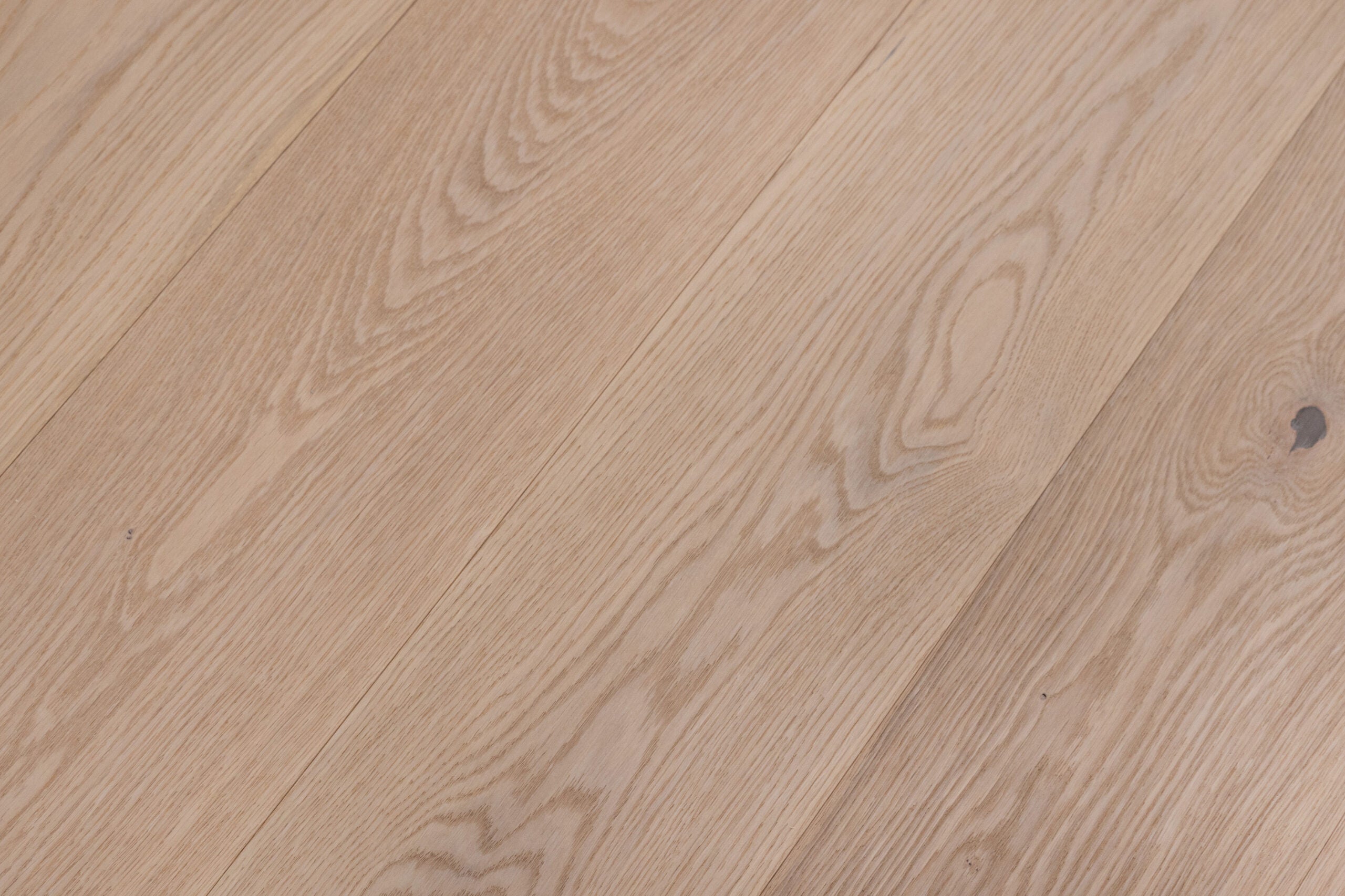 Dąb Select CW WC A olej UV, szczotka, faza V4