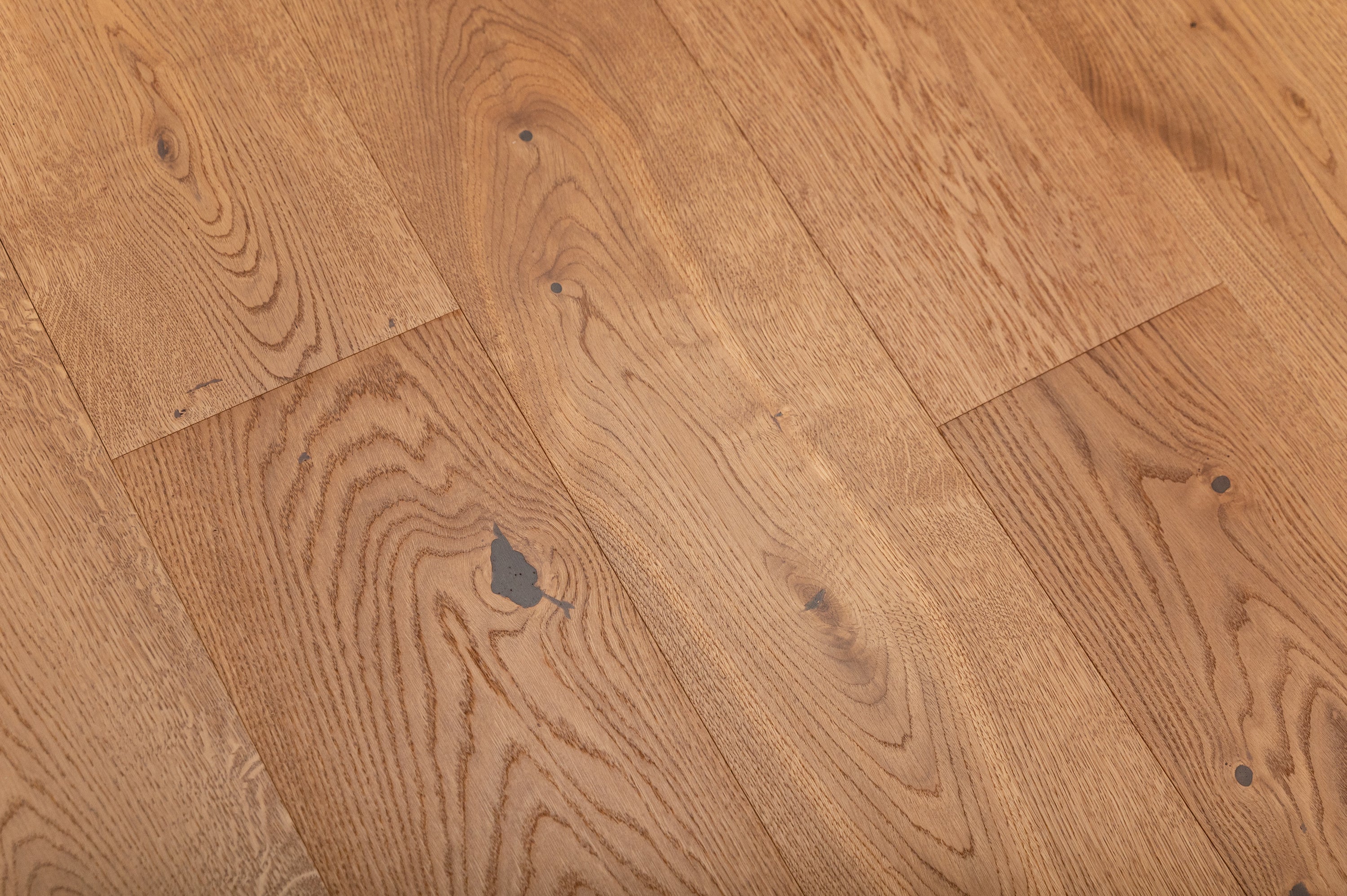 Dąb Rustic Honey olej UV, szczotka, faza V4