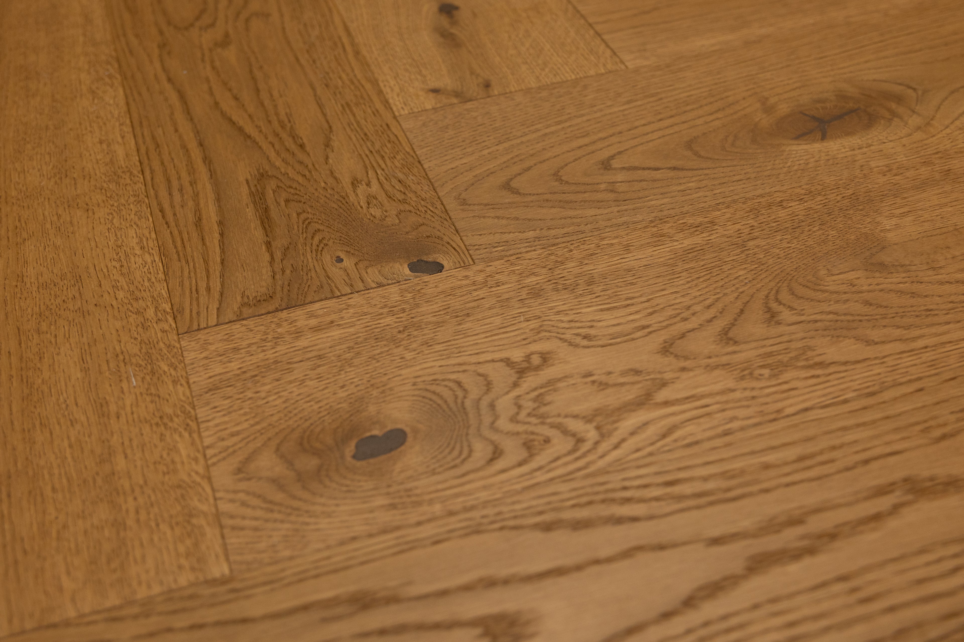 Jodła klasyczna Dąb Rustik Honey olej UV, szczotka, faza V4