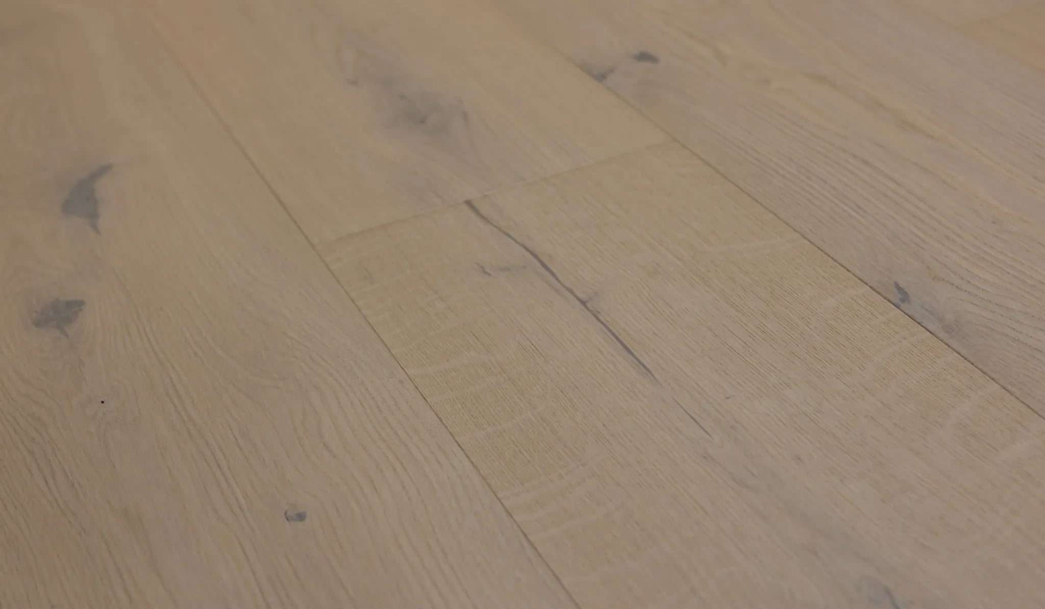 Dąb Rustic New White olej UV, szczotka, faza V4