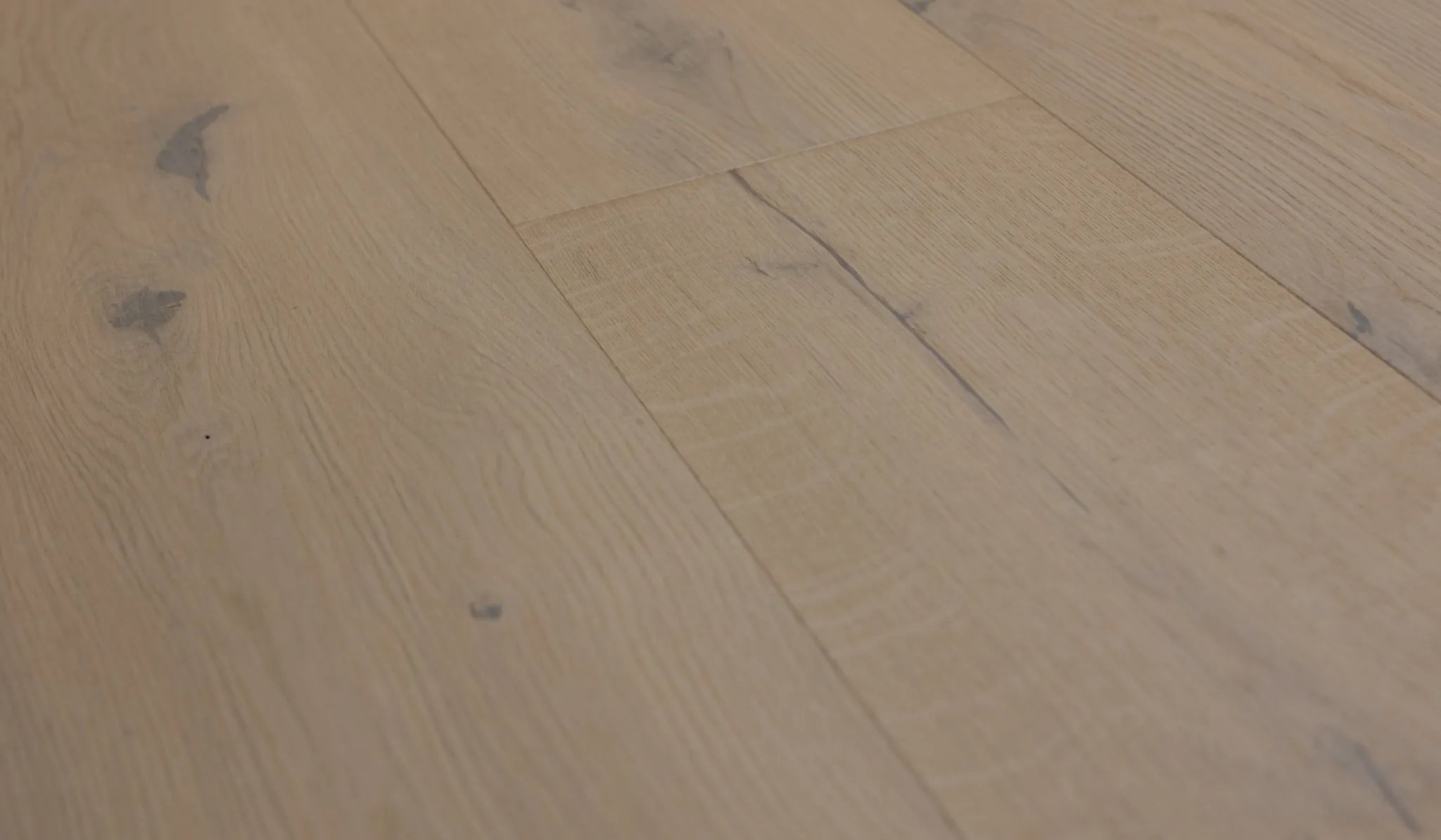 Dąb Rustic New White olej UV, szczotka, faza V4