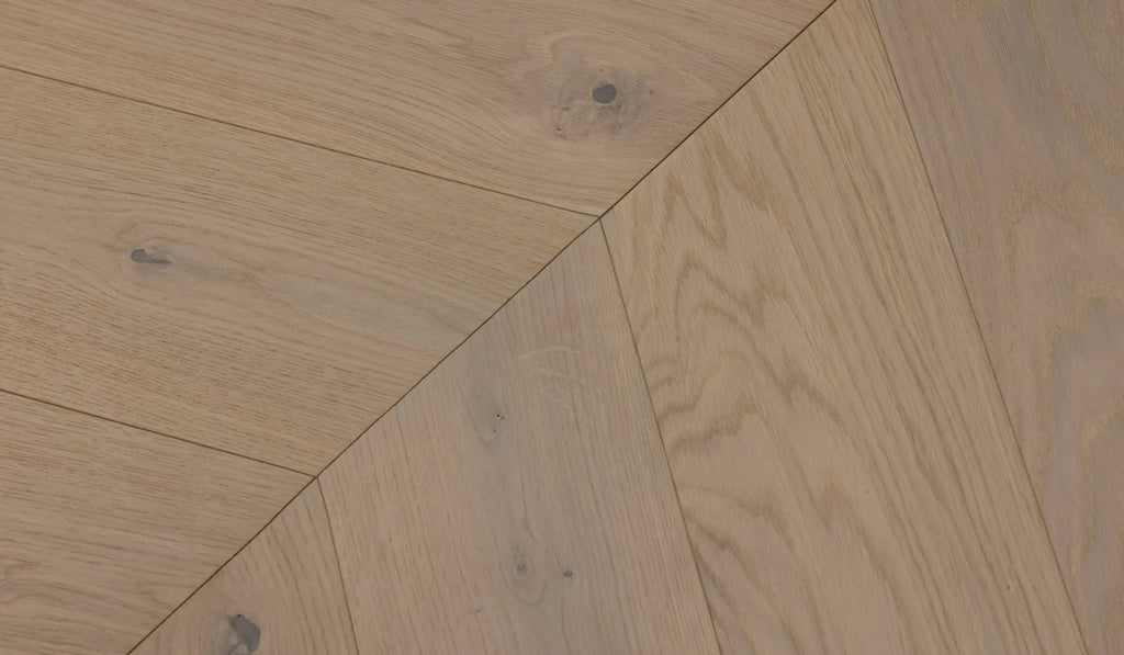 Jodła węgierska Dąb Rustic New White olej UV, szczotka, faza V4