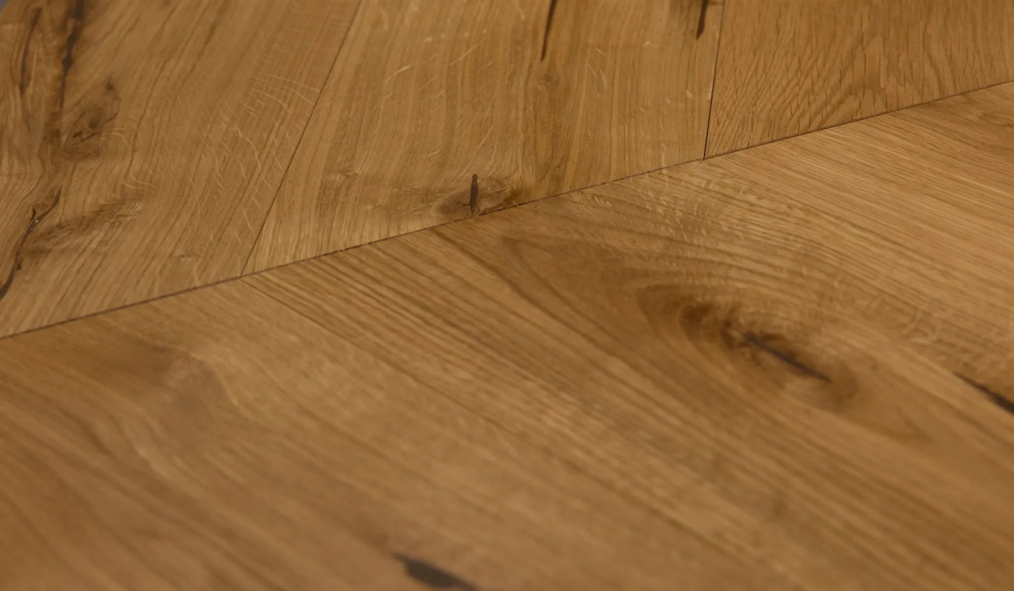 Jodła węgierska Dąb Rustic olej UV, szczotka, faza V4