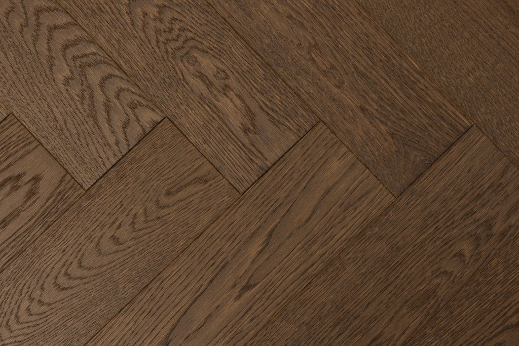 Jodła klasyczna Dąb Select Brown olej UV, szczotka, faza V4