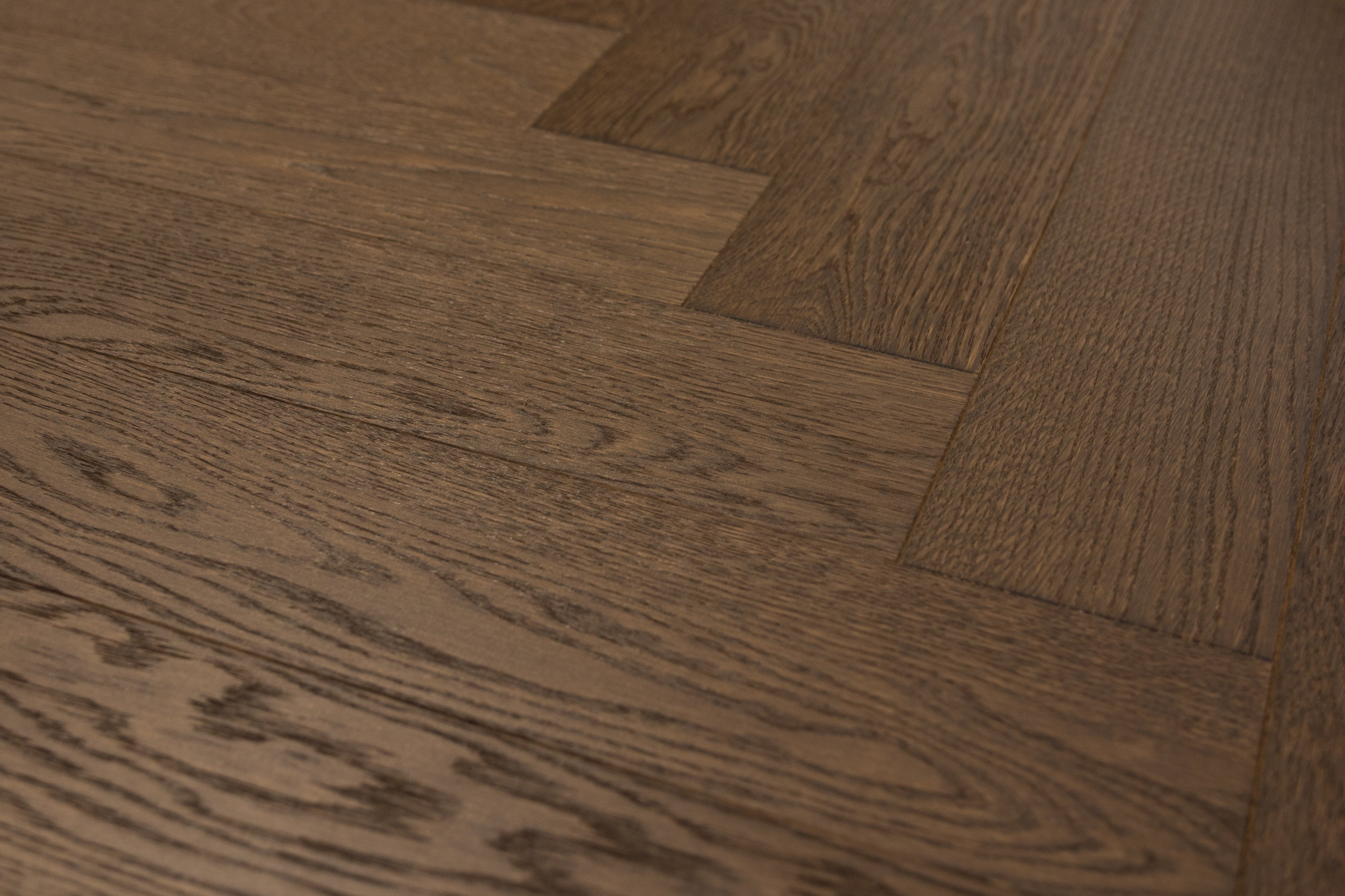 Jodła klasyczna Dąb Select Brown olej UV, szczotka, faza V4