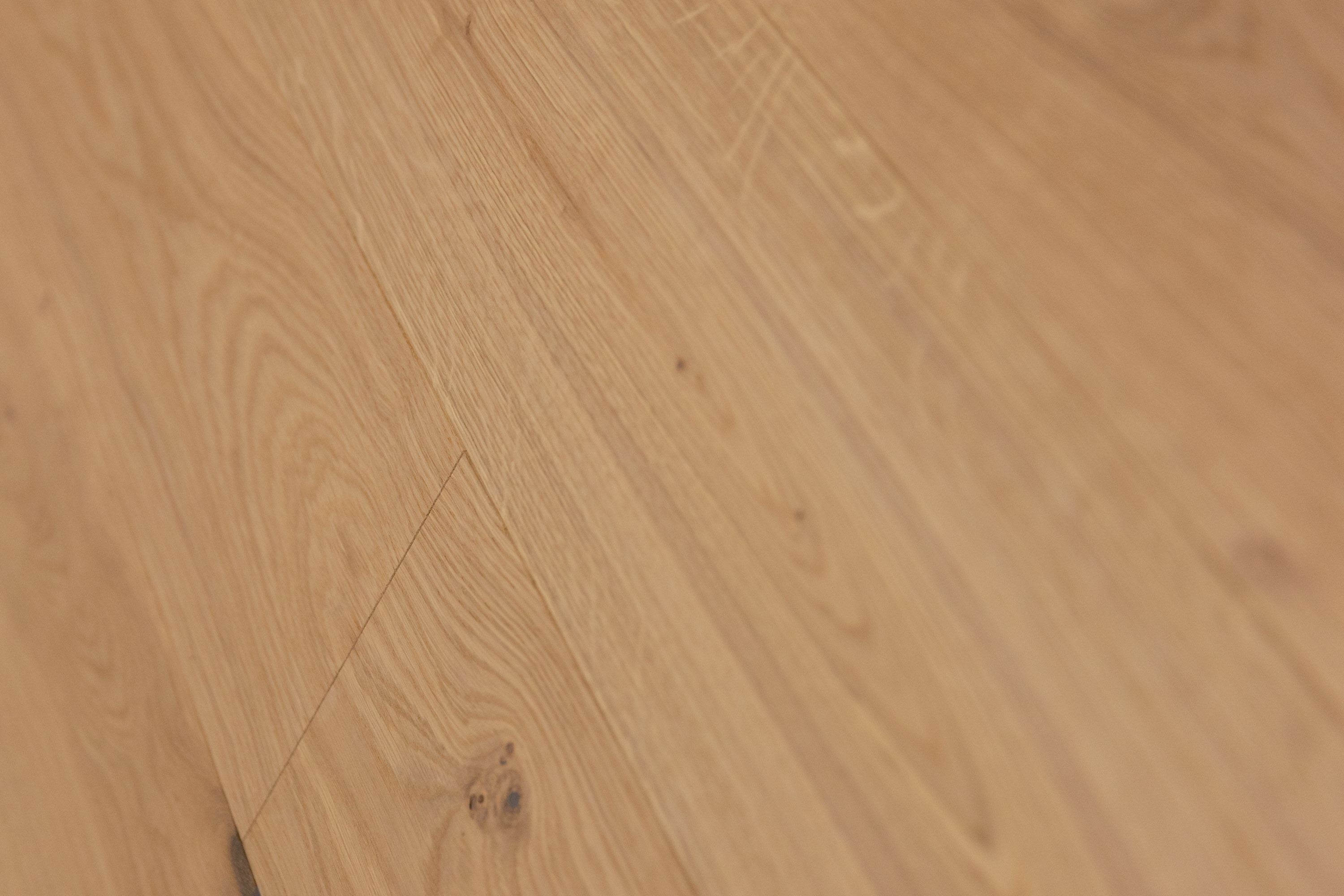 Dąb Rustic New White olej UV, szczotka, faza V4